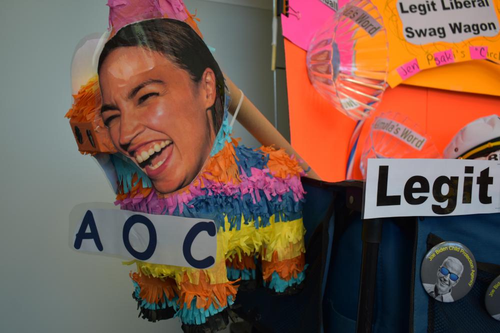 AOC Pinata